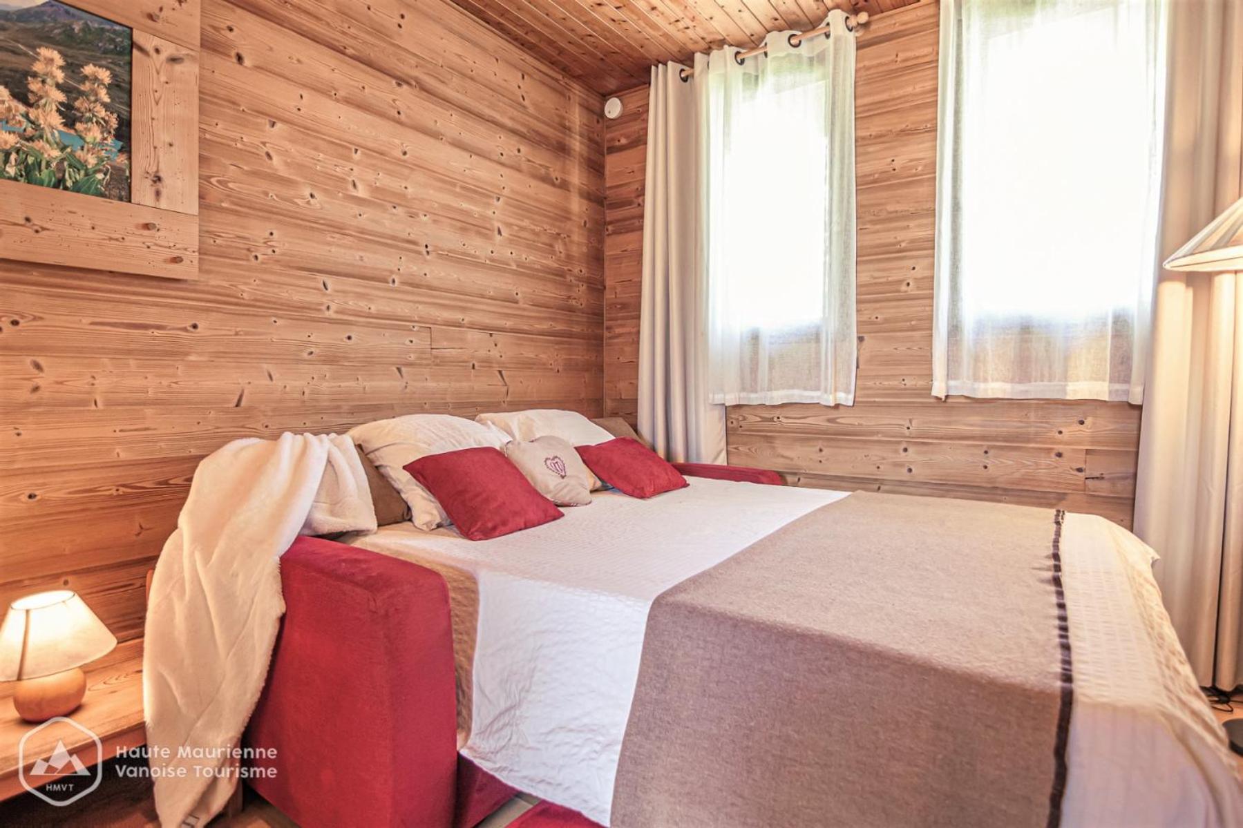 Locations Berne Milesi Apartment ล็องส์เลอวิลลาร์ ภายนอก รูปภาพ
