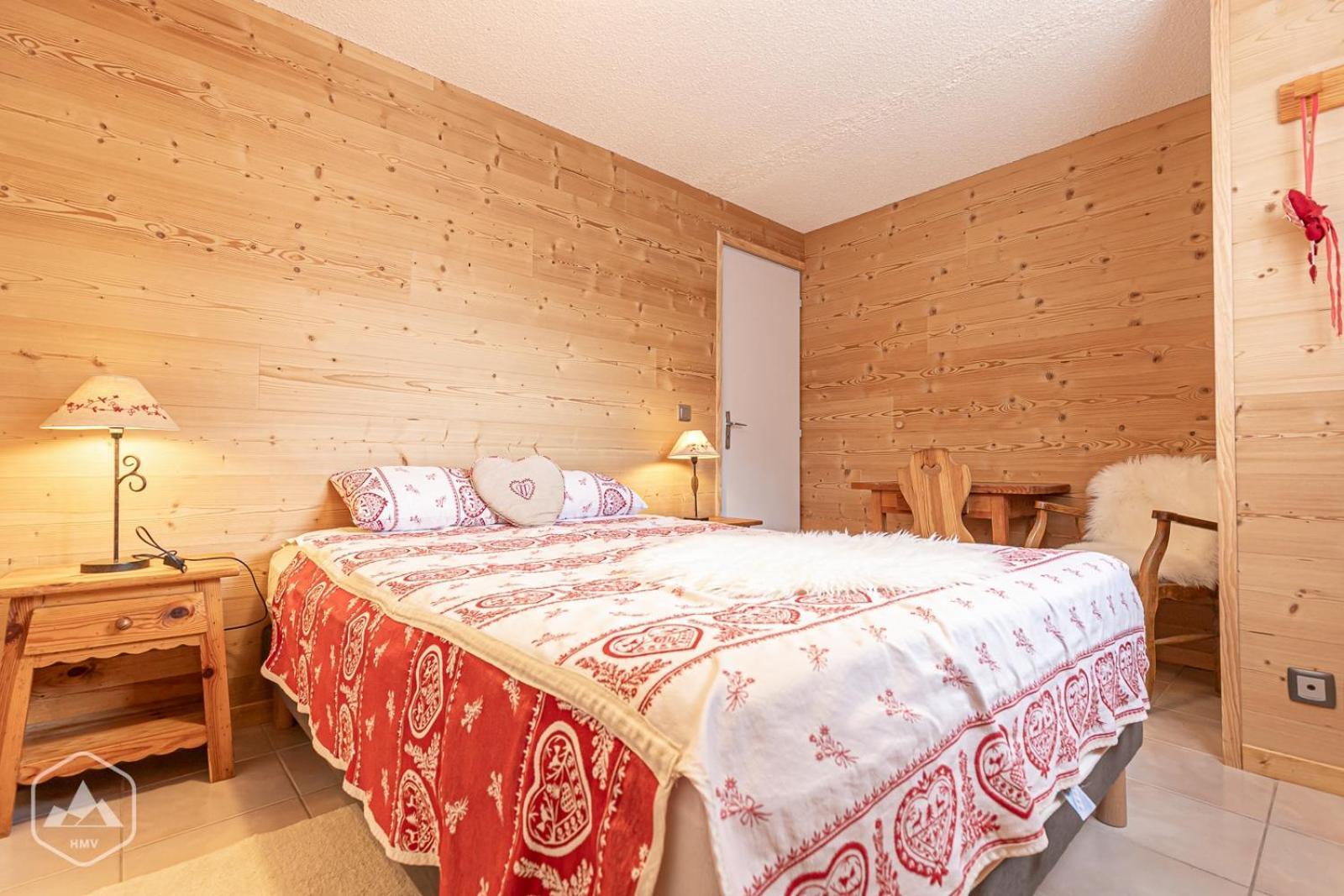 Locations Berne Milesi Apartment ล็องส์เลอวิลลาร์ ภายนอก รูปภาพ
