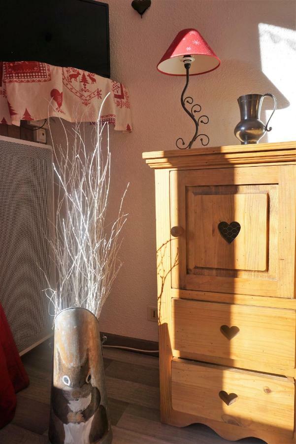 Locations Berne Milesi Apartment ล็องส์เลอวิลลาร์ ภายนอก รูปภาพ