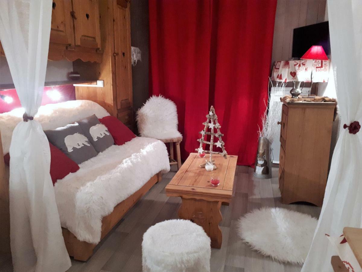 Locations Berne Milesi Apartment ล็องส์เลอวิลลาร์ ภายนอก รูปภาพ
